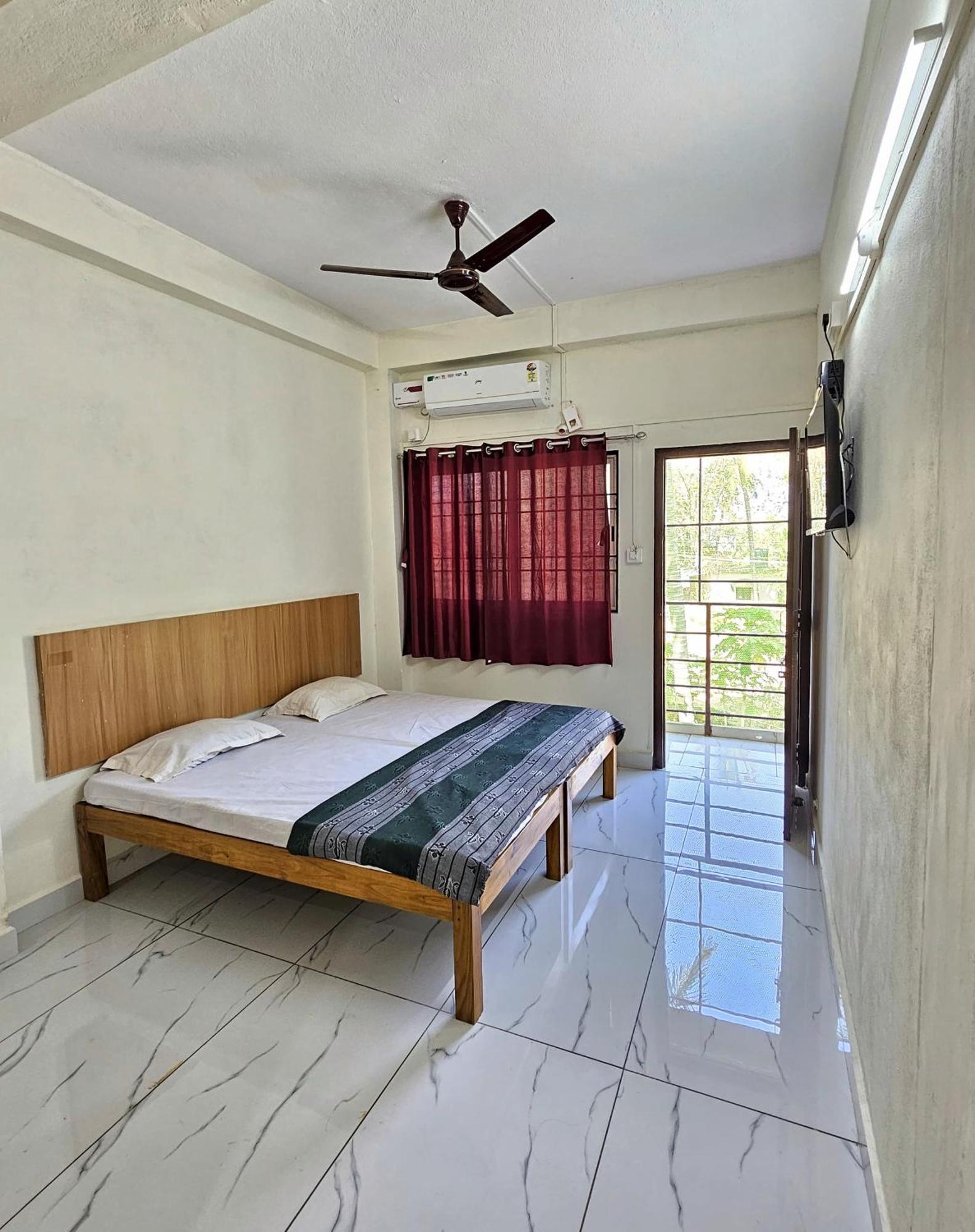 Souparnika Residency Murdeshwar Mavalli Ngoại thất bức ảnh